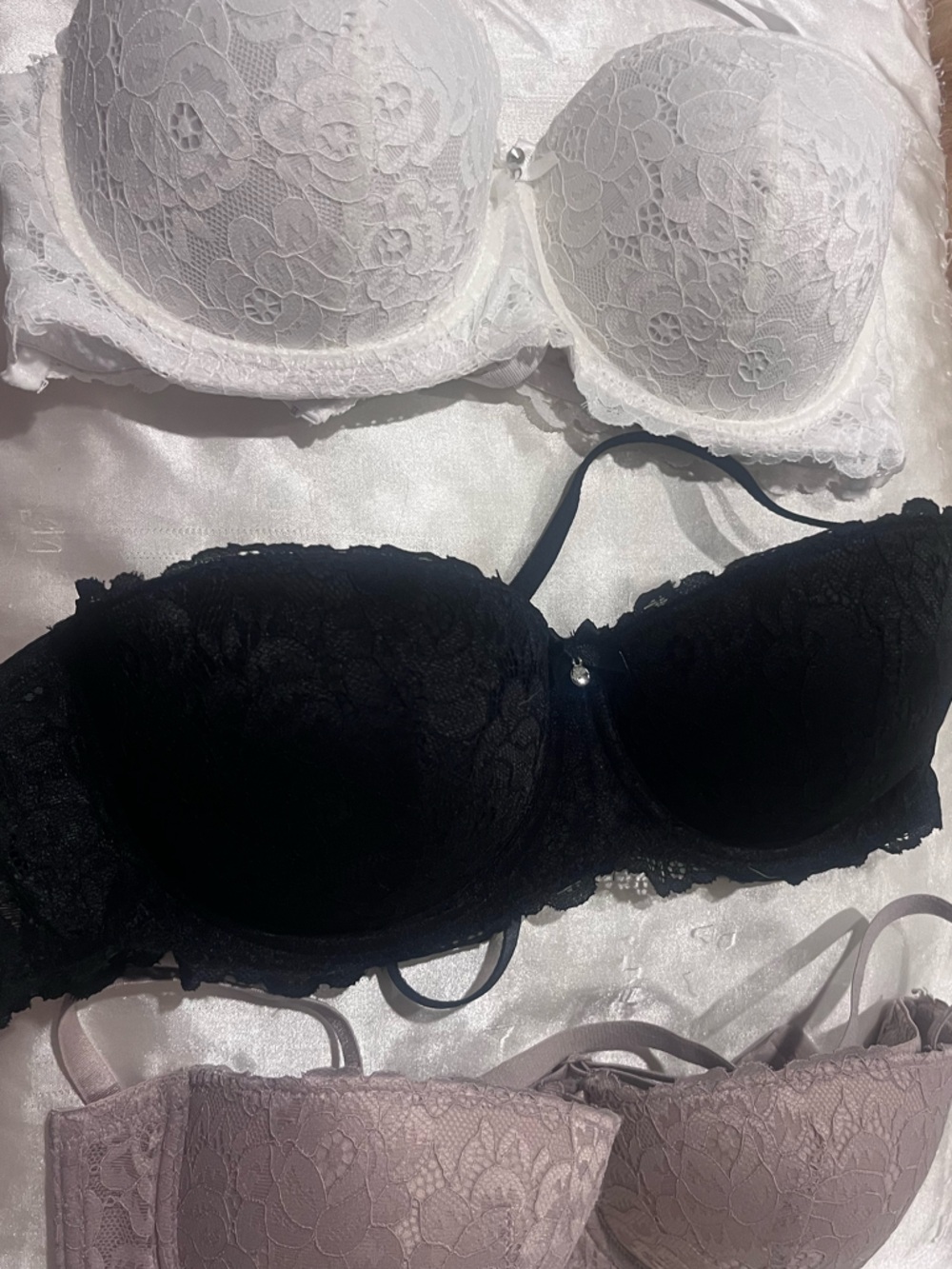 Lace push up Convertible Bra -white, black and tan